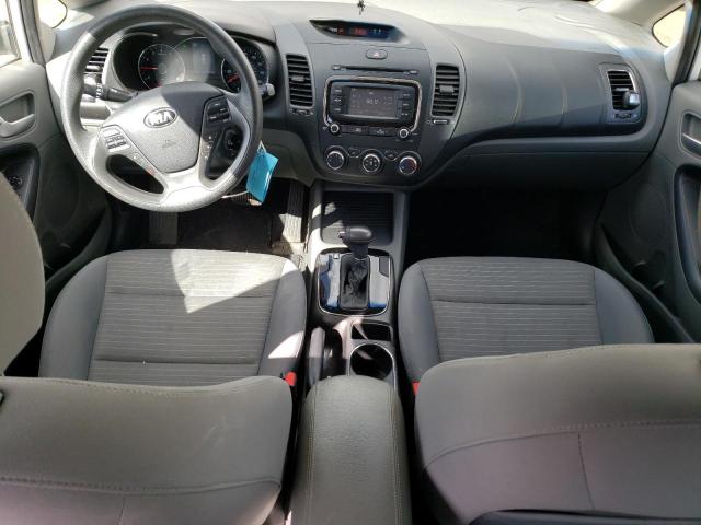 Photo 8 from auction – 2017 KIA FORTE LX with VIN 3KPFL4A77HE083790