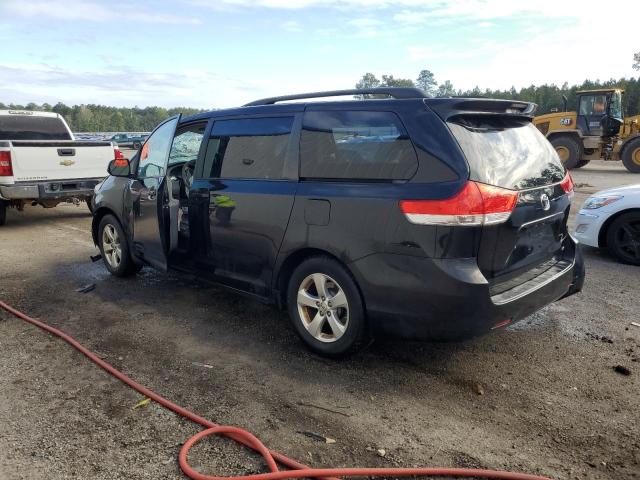 Photo 2 from auction – 2014 TOYOTA SIENNA LE with VIN 5TDKK3DC8ES482522