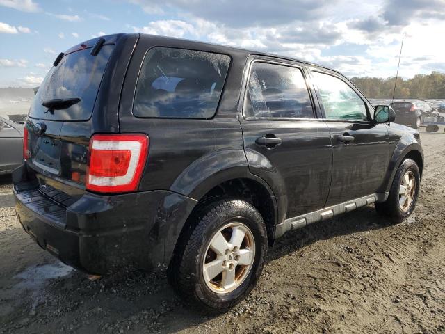 Foto 3 de la subasta – 2011 FORD ESCAPE XLS con VIN 1FMCU0C79BKA39621