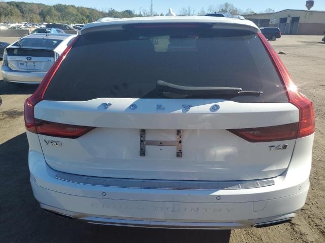 Photo 6 from auction – 2018 VOLVO V90 CROSS with VIN YV4A22NL3J1023245