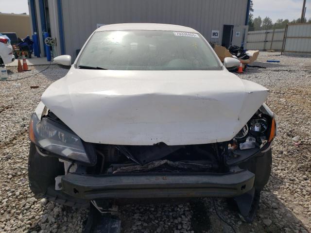 Photo 5 from auction – 2012 VOLKSWAGEN PASSAT S with VIN 1VWAP7A33CC043362