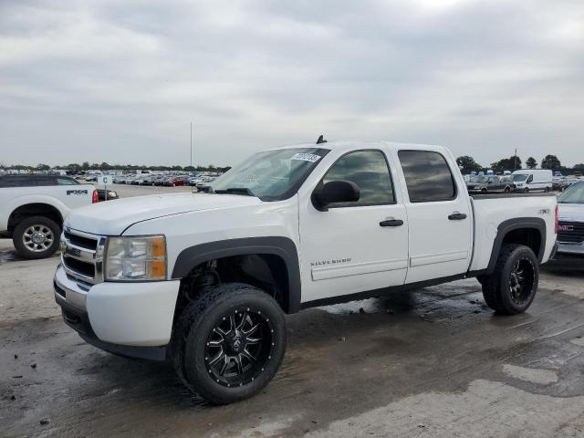 CHEVROLET SILVERADO 2011 with VIN 3GCPKSE31BG119939 - Photo from auction