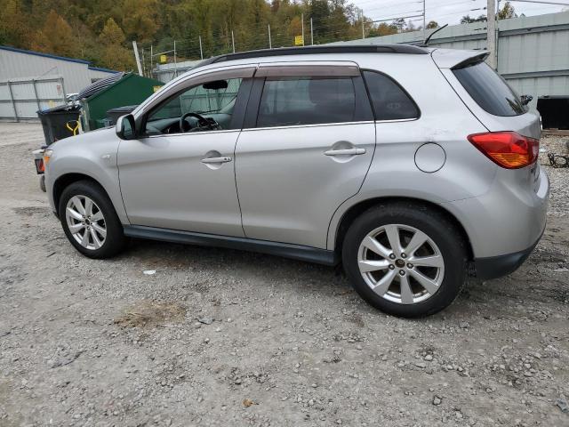 Photo 2 from auction – 2015 MITSUBISHI OUTLANDER with VIN 4A4AR4AU8FE009312