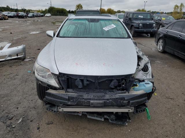 Photo 5 from auction – 2012 LEXUS LS 460 with VIN JTHCL5EF8C5012742