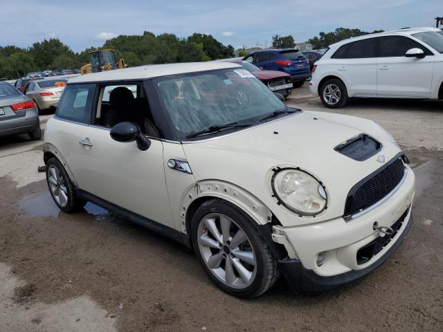 Photo 4 from auction – 2011 MINI COOPER S with VIN WMWSV3C55BTY22097