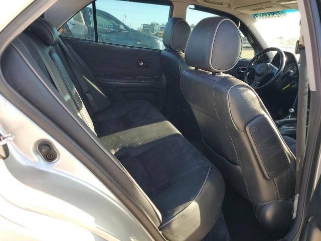 Photo 10 from auction – 2002 LEXUS IS 300 with VIN JTHBD192520060770