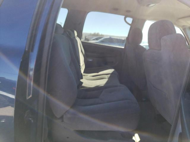 Photo 11 from auction – 2003 CHEVROLET SUBURBAN K with VIN 1GNFK16Z03J336866