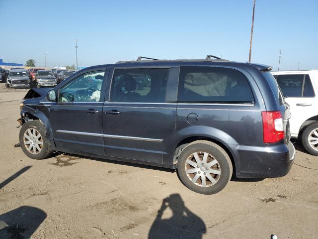 Photo 2 from auction – 2013 CHRYSLER TOWN & COU with VIN 2C4RC1BG3DR742581