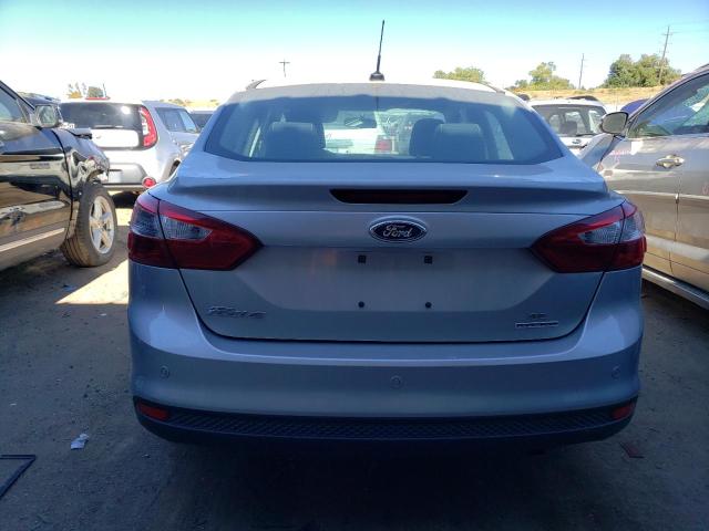 Photo 6 from auction – 2014 FORD FOCUS SE with VIN 1FADP3F24EL118569
