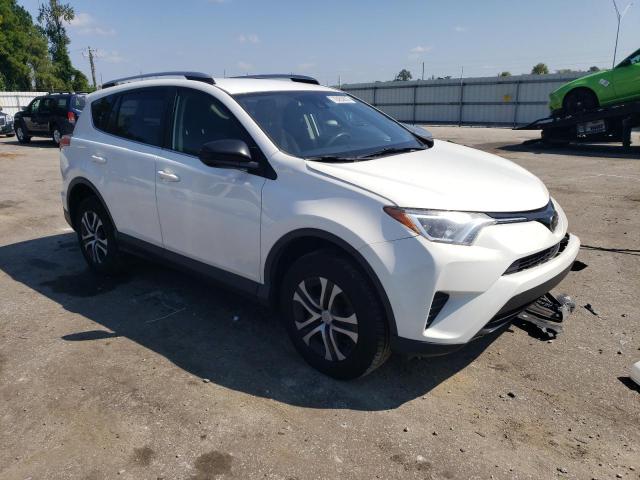 Photo 4 from auction – 2017 TOYOTA RAV4 LE with VIN JTMZFREVXHJ148290