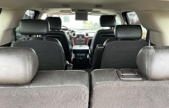 Photo 9 from auction – 2010 CADILLAC ESCALADE L with VIN 1GYUKBEFXAR209760