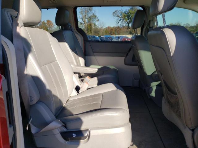 Photo 11 from auction – 2010 CHRYSLER TOWN & COU with VIN 2A4RR5DX0AR126071