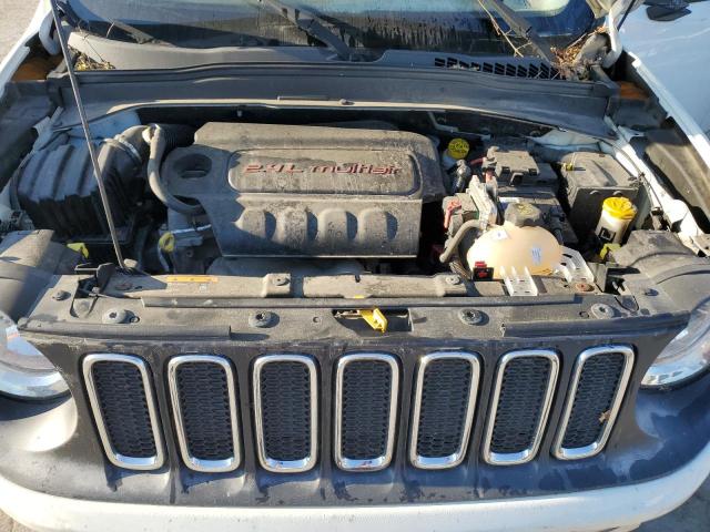 Photo 11 from auction – 2017 JEEP RENEGADE S with VIN ZACCJBAB7HPF26959