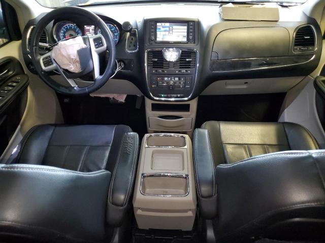 Photo 8 from auction – 2016 CHRYSLER TOWN & COU with VIN 2C4RC1BG3GR118509