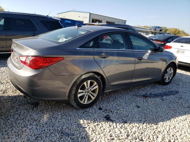 Photo 3 from auction – 2011 HYUNDAI SONATA GLS with VIN 5NPEB4AC7BH280067