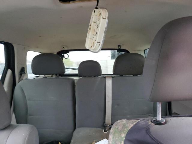 Photo 10 from auction – 2011 FORD ESCAPE XLS with VIN 1FMCU0C70BKC06190