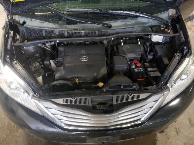 Photo 12 from auction – 2011 TOYOTA SIENNA XLE with VIN 5TDDK3DC8BS029926