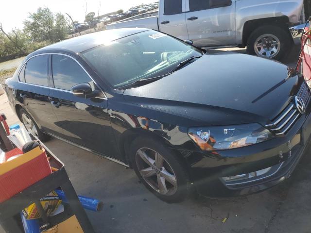 Photo 4 from auction – 2015 VOLKSWAGEN PASSAT S with VIN 1VWAS7A33FC109217