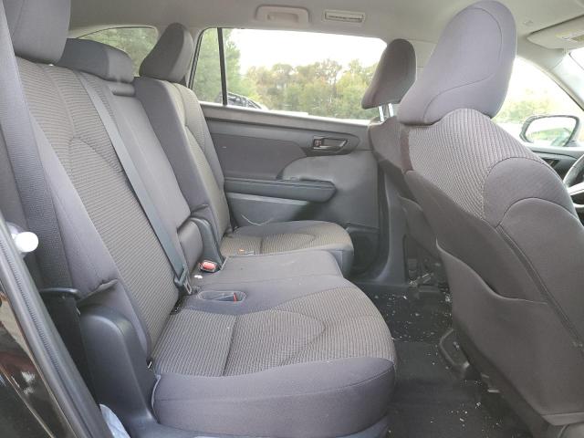 Photo 11 from auction – 2022 TOYOTA HIGHLANDER with VIN 5TDBZRBH6NS249980