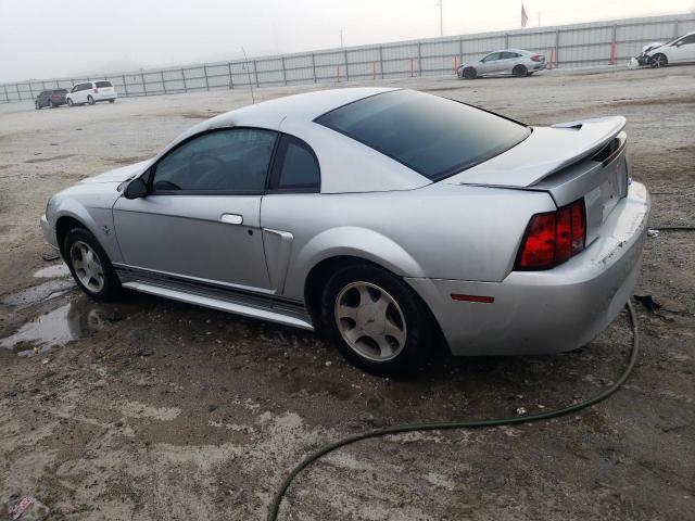 Photo 2 from auction – 2000 FORD MUSTANG with VIN 1FAFP4048YF303073