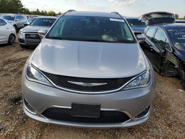 Photo 5 from auction – 2017 CHRYSLER PACIFICA T with VIN 2C4RC1BG2HR768143