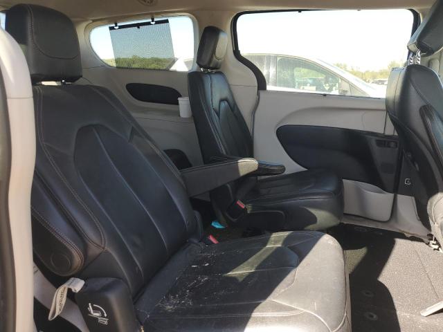 Photo 11 from auction – 2017 CHRYSLER PACIFICA T with VIN 2C4RC1BG9HR539720