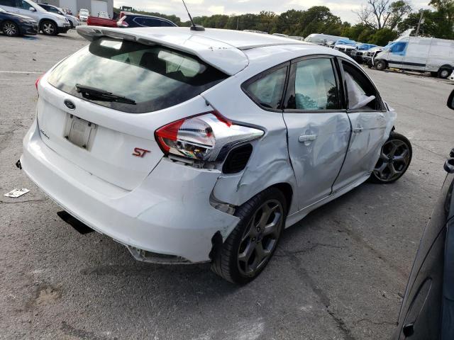 Photo 3 from auction – 2017 FORD FOCUS ST with VIN 1FADP3L95HL270916