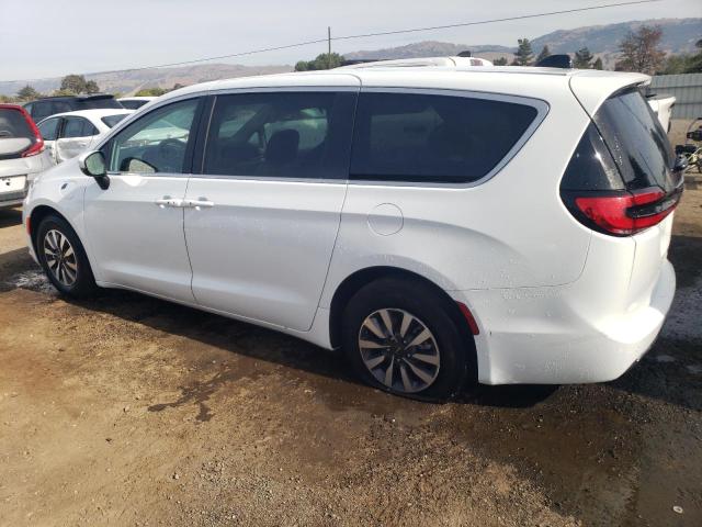 Photo 2 from auction – 2023 CHRYSLER PACIFICA H with VIN 2C4RC1L76PR554382