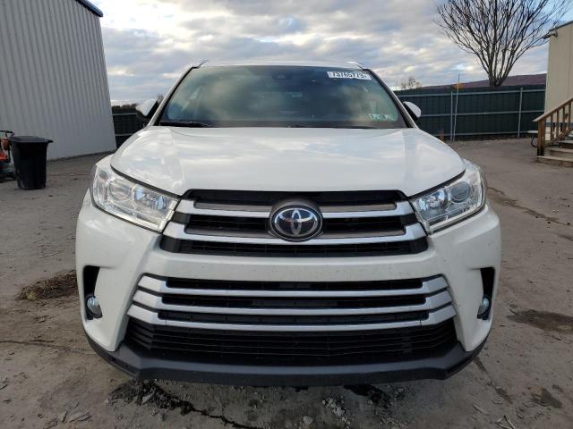Photo 5 from auction – 2019 TOYOTA HIGHLANDER with VIN 5TDJZRFH8KS625869