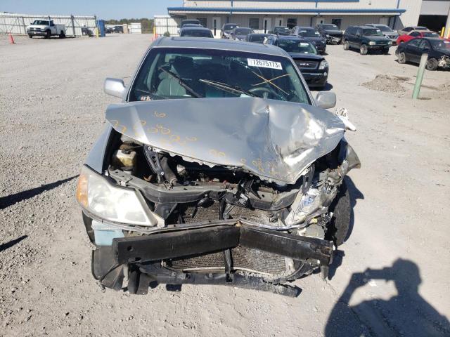 Photo 5 from auction – 2000 TOYOTA AVALON XL with VIN 4T1BF28B5YU106601