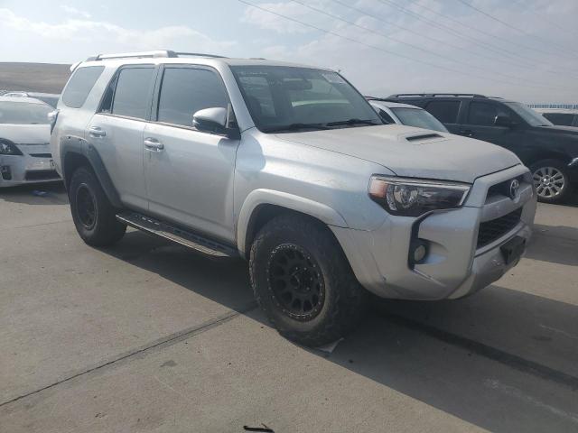 Photo 4 from auction – 2016 TOYOTA 4RUNNER SR with VIN JTEBU5JR7G5380325