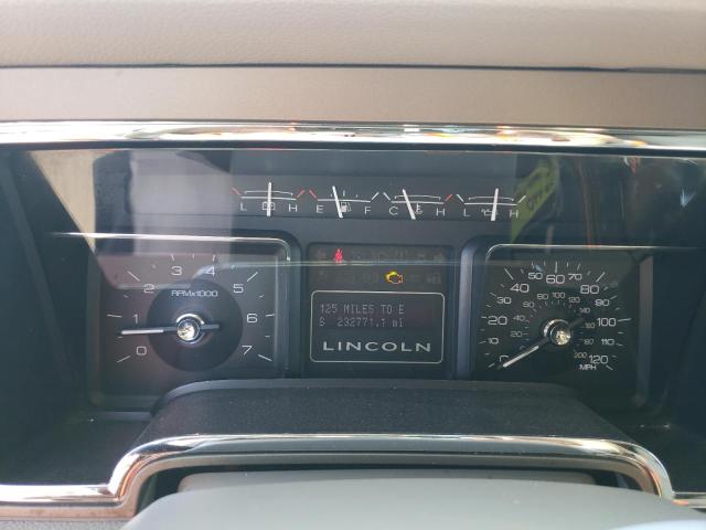 Photo 9 from auction – 2011 LINCOLN NAVIGATOR with VIN 5LMJJ3H55BEJ00967