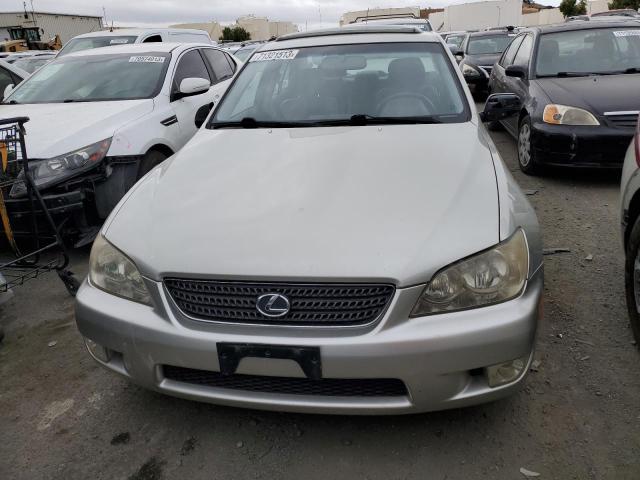 Photo 5 from auction – 2002 LEXUS IS 300 with VIN JTHBD192520045525