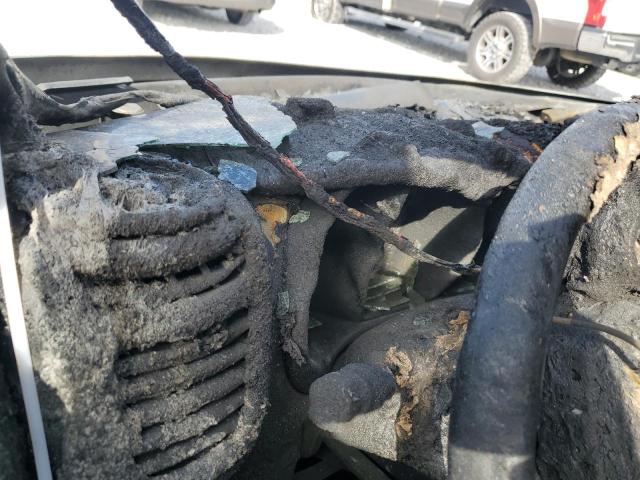 Zdjęcie 9 z aukcji – 2014 KIA SOUL z VIN KNDJN2A28E7727032