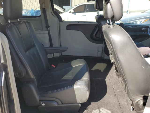 Photo 10 from auction – 2015 CHRYSLER TOWN & COU with VIN 2C4RC1BG7FR706623