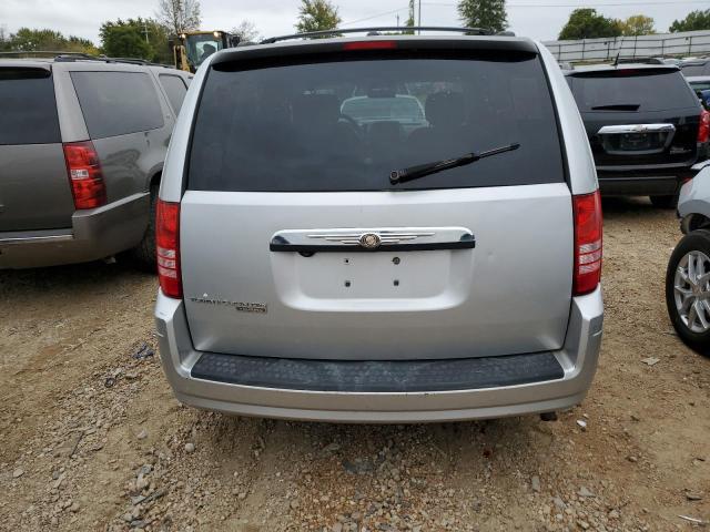 Photo 6 from auction – 2008 CHRYSLER TOWN & COU with VIN 2A8HR54P28R123029