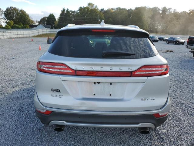 Photo 6 from auction – 2017 LINCOLN MKC with VIN 5LMTJ3DH8HUL46015