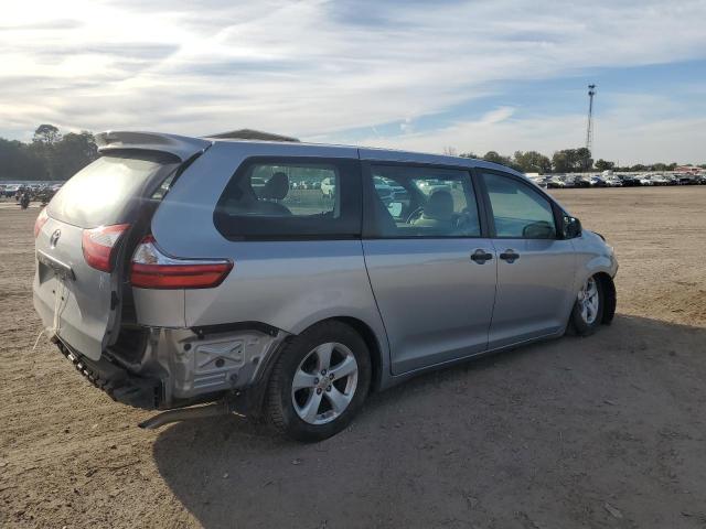 Photo 3 from auction – 2016 TOYOTA SIENNA with VIN 5TDZK3DC3GS700688