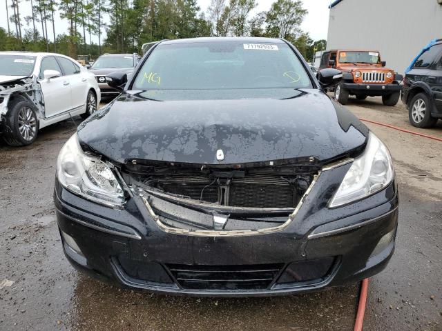 Photo 5 from auction – 2013 HYUNDAI GENESIS 3. with VIN KMHGC4DD4DU256596