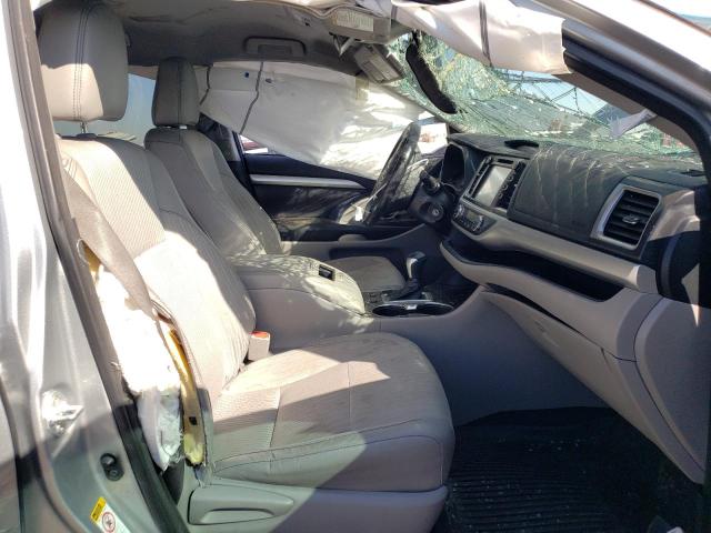 Photo 7 from auction – 2017 TOYOTA HIGHLANDER with VIN 5TDBZRFHXHS428277
