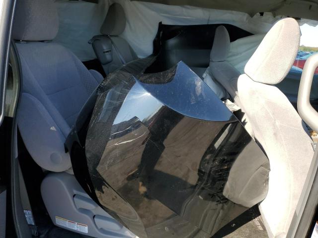 Photo 11 from auction – 2017 TOYOTA SIENNA LE with VIN 5TDKZ3DC2HS897805