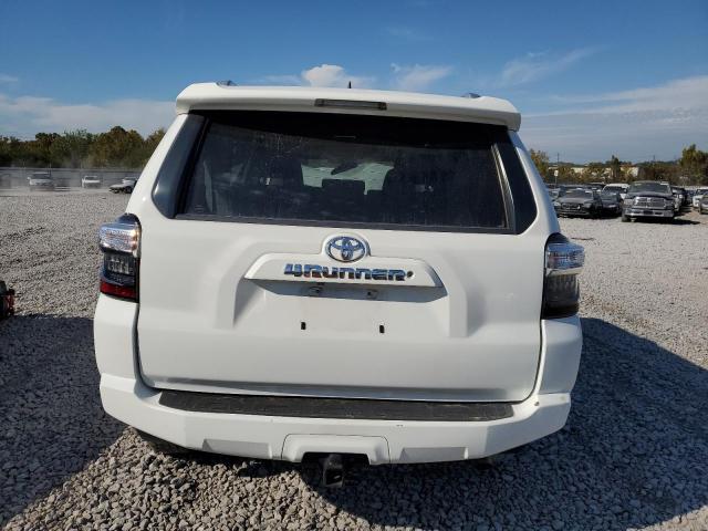 Photo 6 from auction – 2016 TOYOTA 4RUNNER SR with VIN JTEZU5JR3G5114878