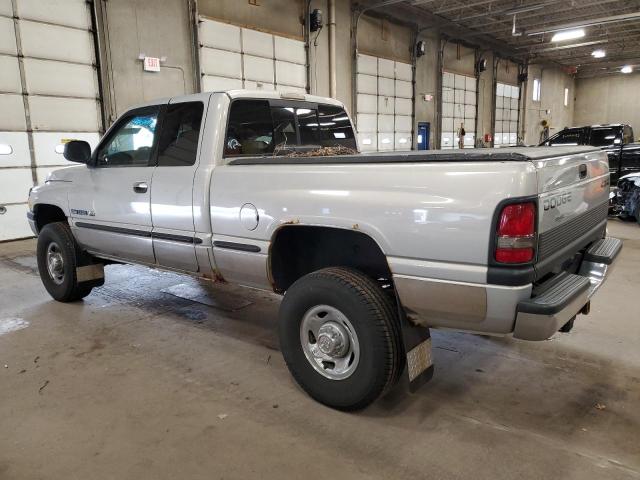 Photo 2 from auction – 1998 DODGE RAM 2500 with VIN 1B7KF23WXWJ179167