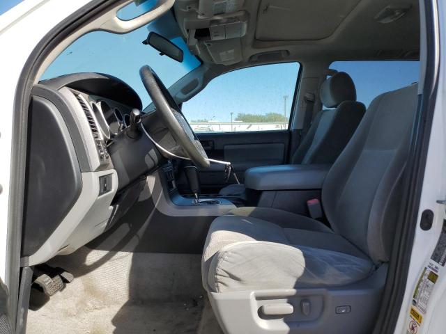 Photo 7 from auction – 2011 TOYOTA SEQUOIA SR with VIN 5TDZY5G18BS033002