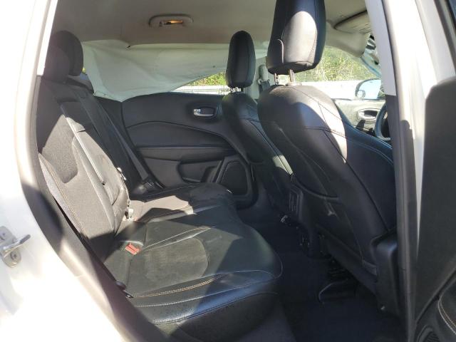 Photo 11 from auction – 2018 JEEP COMPASS LA with VIN 3C4NJCBB5JT136941
