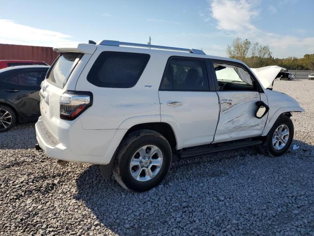 Photo 3 from auction – 2016 TOYOTA 4RUNNER SR with VIN JTEZU5JR3G5114878