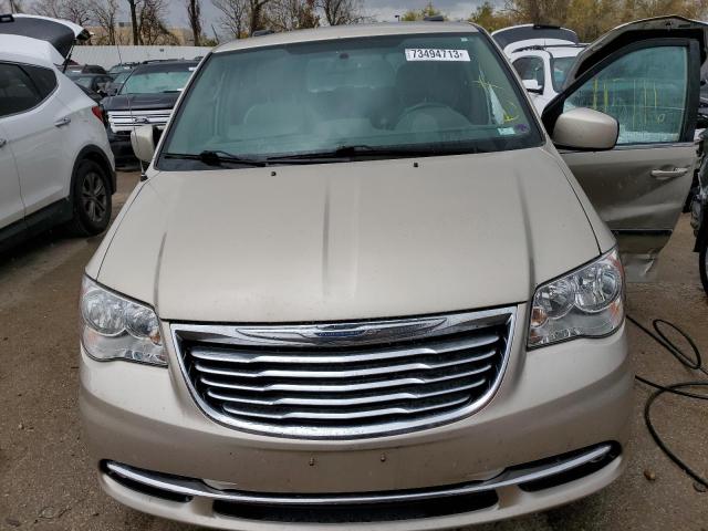 Photo 5 from auction – 2016 CHRYSLER TOWN & COU with VIN 2C4RC1BG6GR187484