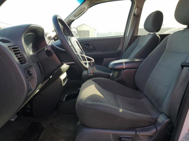 Photo 7 from auction – 2004 FORD ESCAPE XLT with VIN 1FMCU93144DA12950