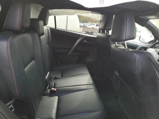 Photo 11 from auction – 2017 TOYOTA RAV4 SE with VIN 2T3JFREV6HW678514