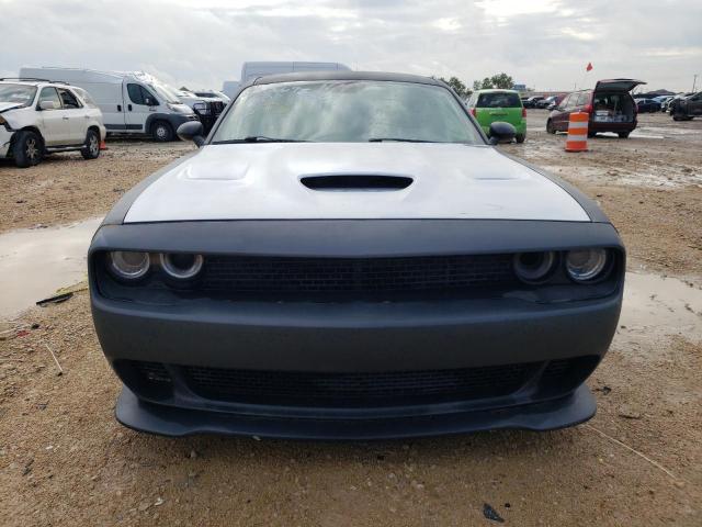 Photo 5 from auction – 2017 DODGE CHALLENGER with VIN 2C3CDZC9XHH597783
